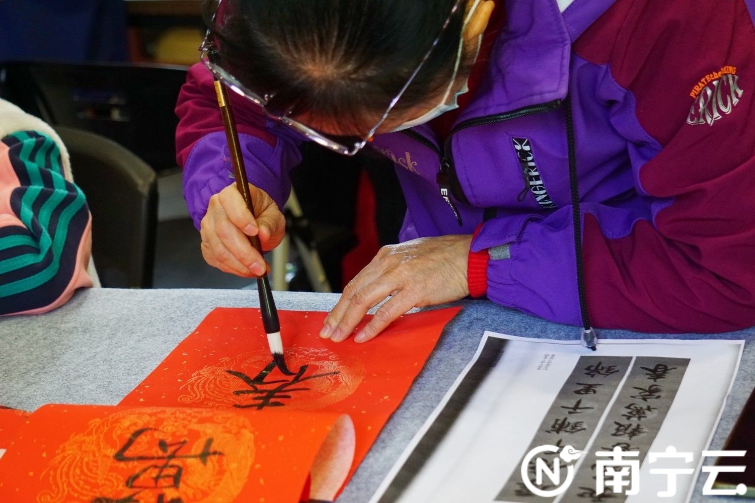 新春走基層|揮春、看展、過新年……南寧人民公園開啟傳統(tǒng)節(jié)日活動互動體驗