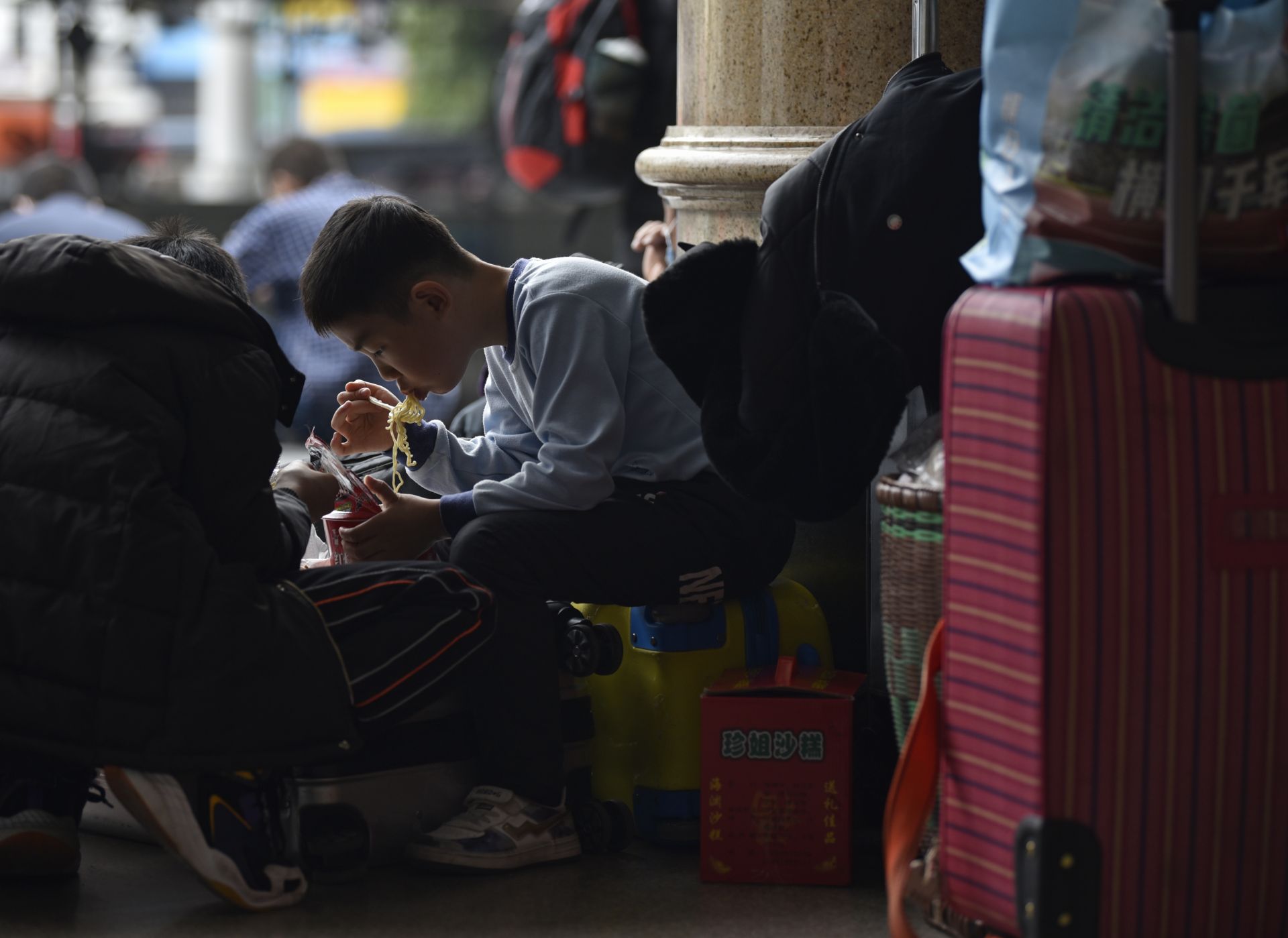 新春走基層|南寧春運進行時 “候鳥”踏上幸福回家路