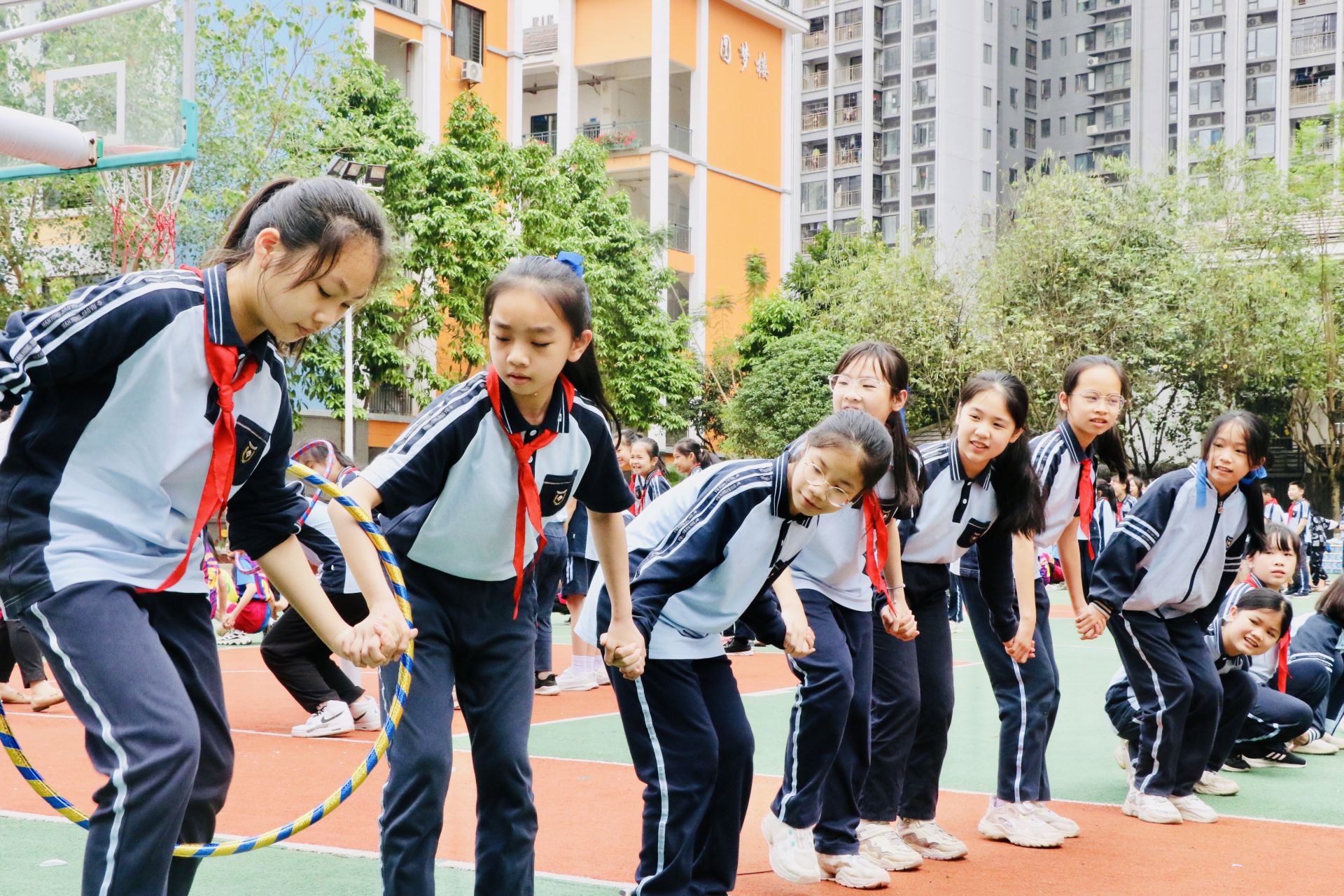 南寧市濱湖路小學(xué)教育集團(tuán)舉行2023年春季學(xué)期運動會