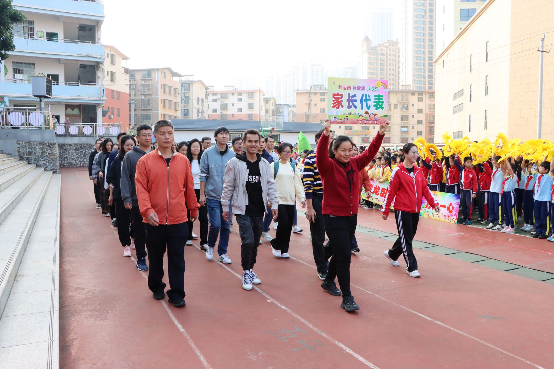 科技賦能運動 南寧市西鄉(xiāng)塘小學開展第十七屆科技運動會