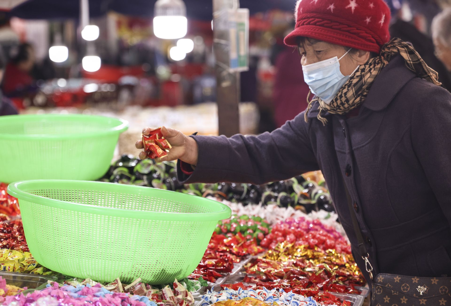 新春走基層|江南區(qū)：消費升溫年味濃 紅紅火火迎新年