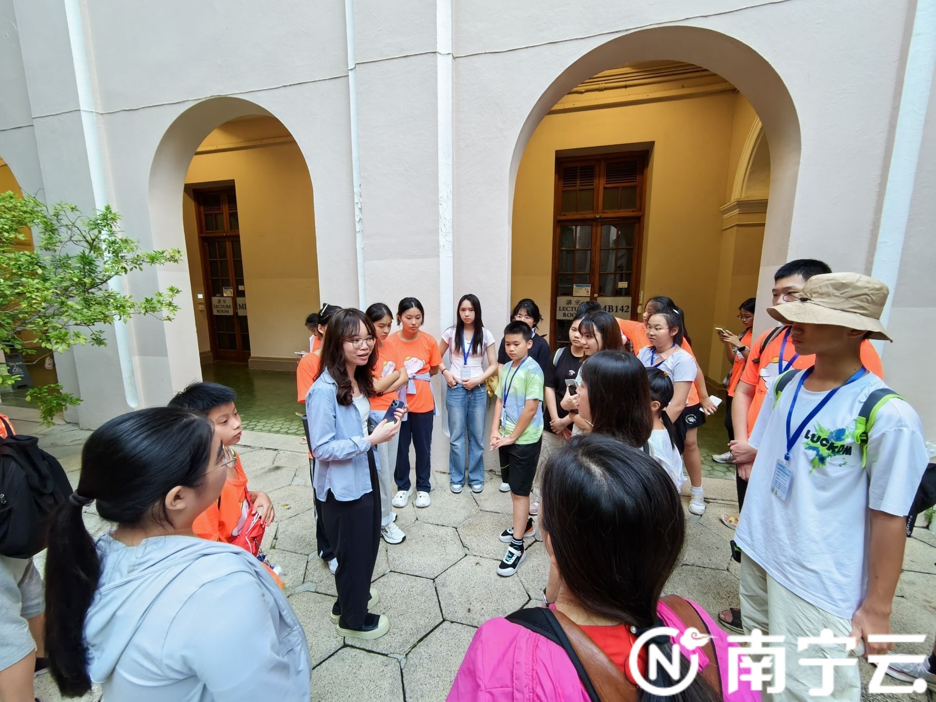南宁新闻网研学夏令营粤港澳研学之旅走进香港
