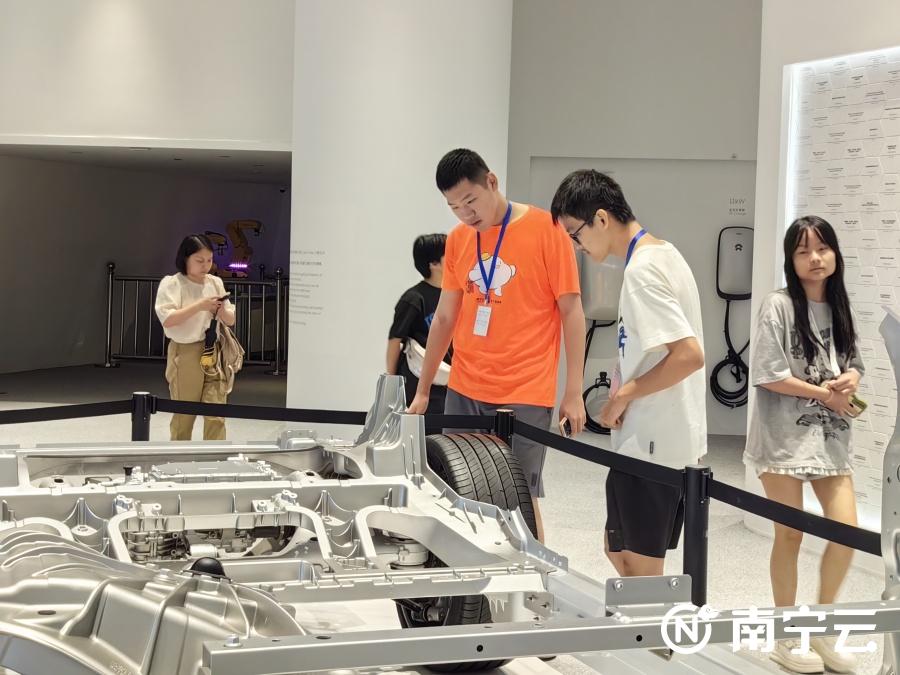 南宁新闻网粤港澳夏令营小营员走进澳门 感受独特多元文化氛围