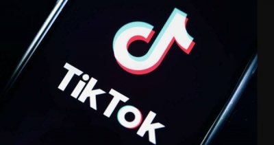 港媒文章：TikTok在美國為何被針對(duì)？“因?yàn)橹袊? title=