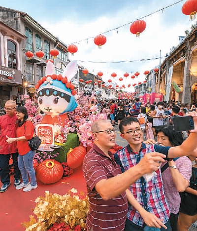 馬來(lái)西亞媒體：馬來(lái)西亞今年預(yù)計(jì)接待500萬(wàn)中國(guó)游客