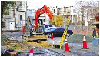 巧合？美少數(shù)族裔居住區(qū)頻繁遭遇“水危機(jī)”