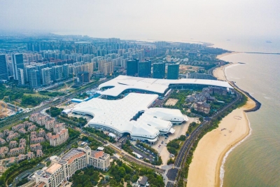 匯聚消博 共享新機——海外人士熱議中國經(jīng)濟活力貢獻世界