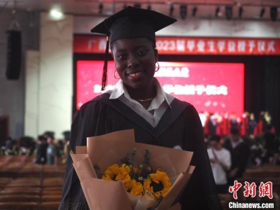 非洲醫(yī)學(xué)留學(xué)生畢業(yè)感言：若繼續(xù)在華深造 盼對(duì)中醫(yī)藥文化加深了解