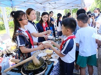 南寧市魯班路小學(xué)開展多彩活動(dòng)慶“六一”