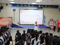 南寧市魯班路小學(xué)開展多彩活動慶“六一”