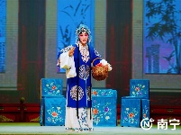 晉韻戲腔點(diǎn)贊南寧！晉劇《富貴圖》在南寧精彩上演