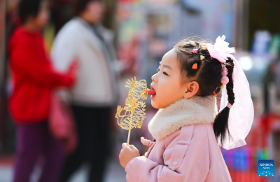 Local snacks add special flavor to festive atmosphere of Chinese New Year