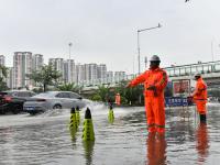 江南區(qū)聞“汛”而動  筑牢防汛抗旱“銅墻鐵壁”