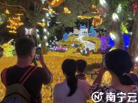 “南寧夜花園”開門迎客  沉浸式夜游受歡迎