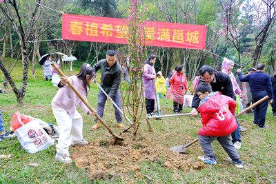 2025年南寧市無償獻(xiàn)血愛心林植樹公益活動(dòng)舉行