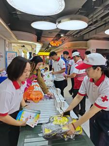紅藍輝映 點亮為民之光——南寧市首個“警紅聯(lián)建”綜合性服務平臺“博愛·警來幫驛站”在福建園地鐵站正式啟用