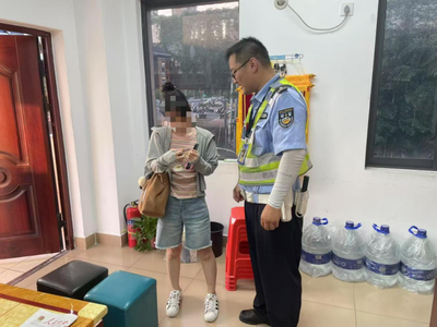 暖心警事 |從拾金不昧到生死救援，南寧交警在行動(dòng)