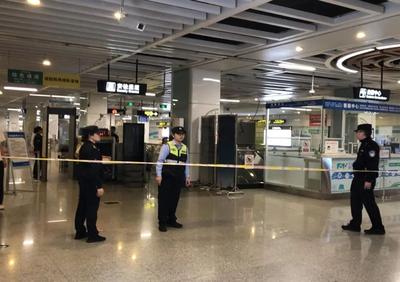 “爱演”才会赢——南宁“博爱・警来帮”驿站开展地铁多场景应急处置演练