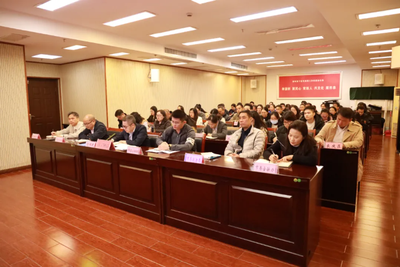 南宁市召开2026年全市网络辟谣联动机制全体会议