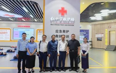 柬埔寨红十字会代表团来邕开展工作调研交流