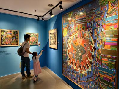 彩笔传情  共绘乡村和谐画卷