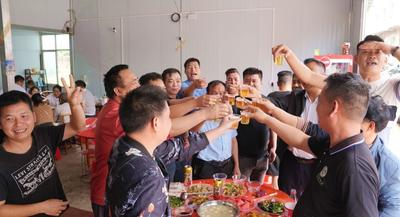 宝视频 | 来感受新江人民的热情