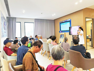 别再轻信“白内障需等成熟再手术”