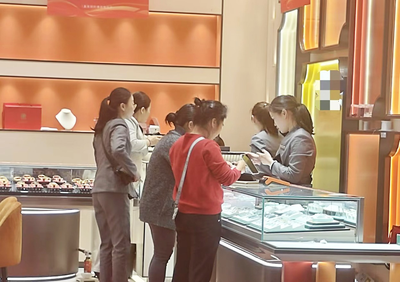 南宁部分金店已落实“透明验金”新规