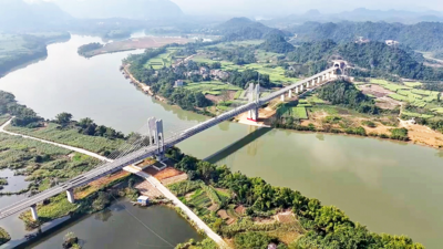 南凭高铁崇凭段明日建成通车，南宁至凭祥最快75分钟可达