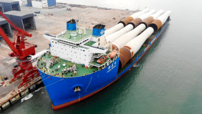 广西制造！我国出口欧洲最大批量海上风电单桩项目装船交付