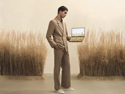 在华硕灵耀14双屏上，我的工作与灵感同“屏”共振